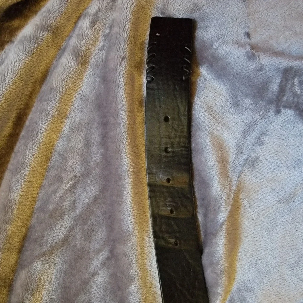 Columbia Leather Belt Mens 42 Black Good Whipstitch Casual 11CO0287